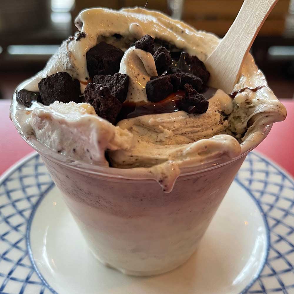 Featured Concrete: Cookies and Cream Supreme